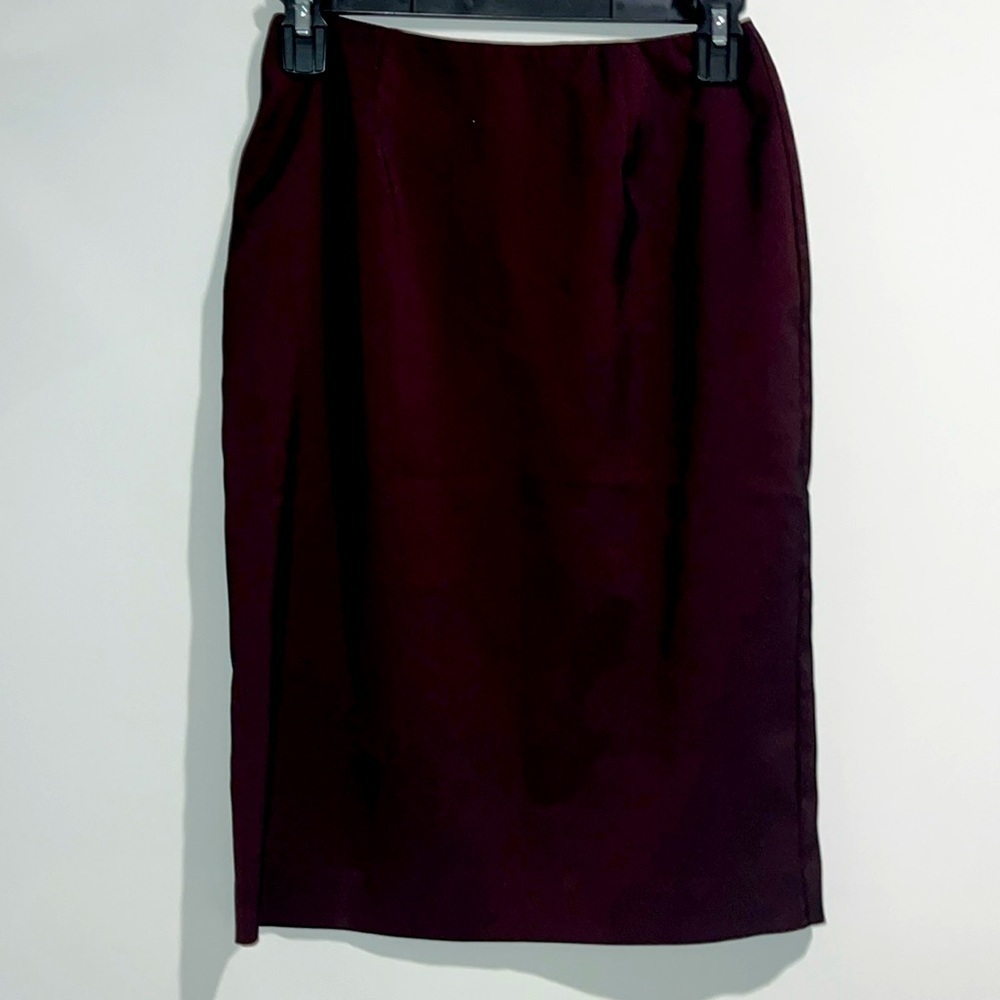 Express plum skirt. Size 1/2.